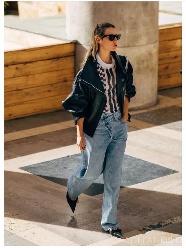 欧美街拍：潮人穿这3条裤子，时髦又有档次