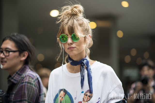 怎么用簪子挽头发 三分钟搞定它