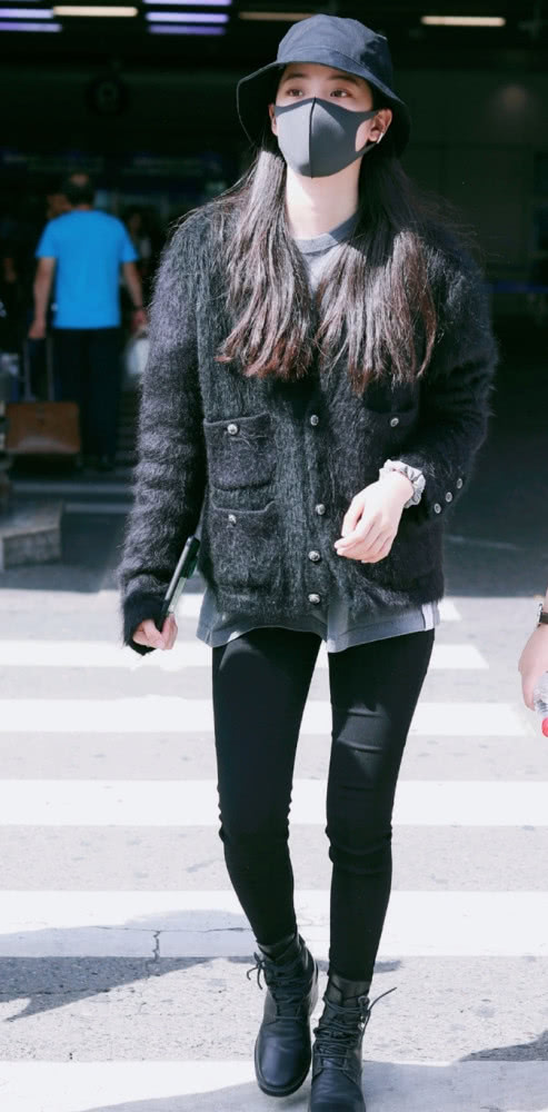 假期出行安利这9套穿搭,做人群中最闪亮的那个人