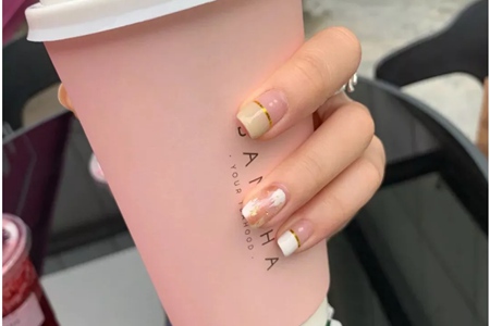 夏日清爽美甲流行款式图片,气质图案简单教程