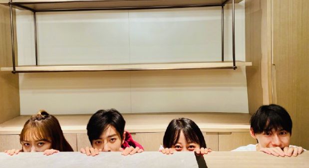 肖战低调庆生,不透露任何细节,好友臧洪娜还是“泄漏”了照片