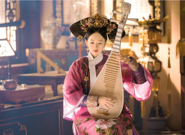 童谣与51岁老公完婚，爱情长跑超7年，终于收获幸福婚姻