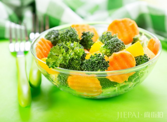 减肥中午吃什么比较好,上班族减肥中午可以吃这些,健康又减肥