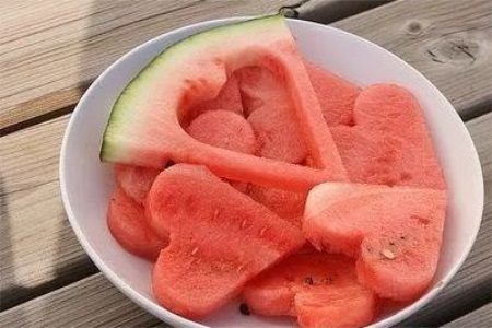 怎么减肥最有效，减肥餐选择这些食物怎么吃都不胖