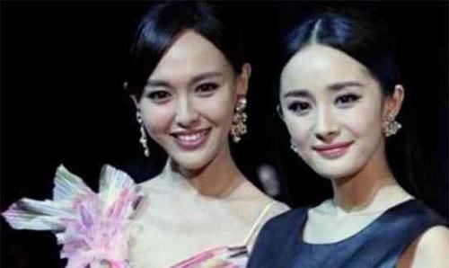 唐嫣和谁合影都没输过,唯独输给了图4,论化妆的重要性!