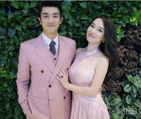 明明是姐弟恋,却把老婆宠成公主的男星,最后一位还是“女儿奴”