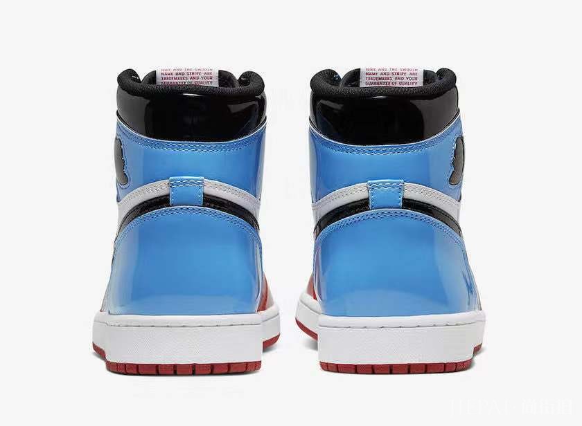 两大 OG 配色拼接而成!Air Jordan 1“ Fearless”官图赏析!
