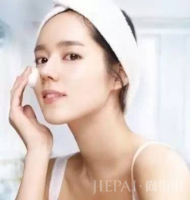 难怪皮肤一直不好,原来水乳得这样用