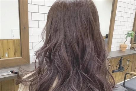 当代女性脱发严重导致发际线高 如何养护一头柔顺秀发