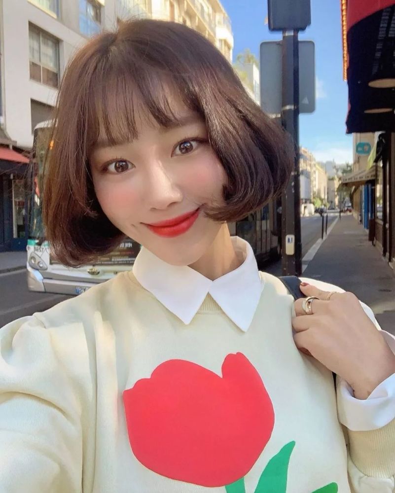 一件卫衣走天下，6大穿搭重点拯救你的整个秋冬