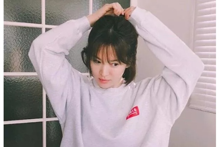 宋慧乔低马尾成高中生，马尾辫的不同扎法你适合哪一种