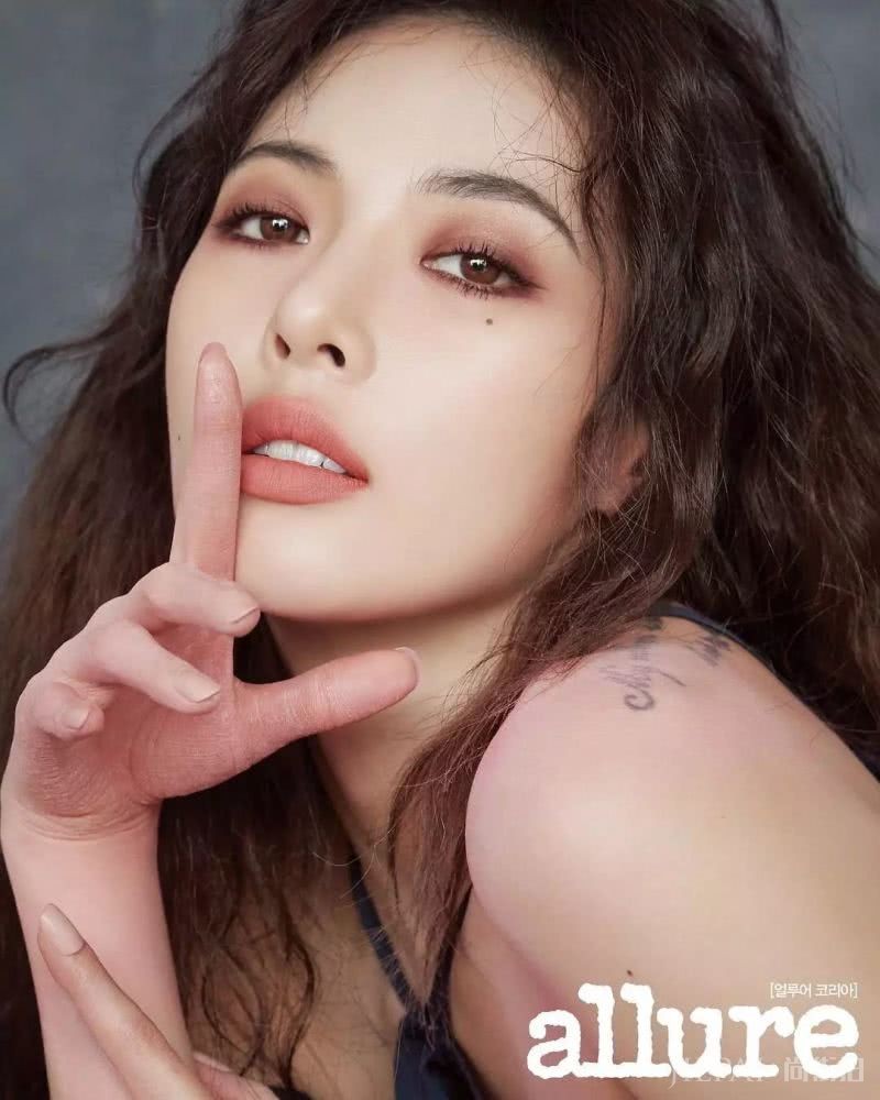 豆沙色、梅子色都靠边,今年最火的口红色是它