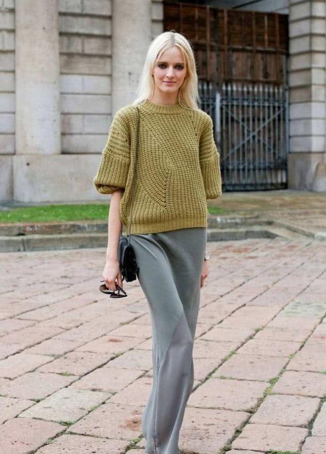 欧美街拍:这几个穿衣法则让你从同龄人中脱颖而出,随意就能穿出高级感