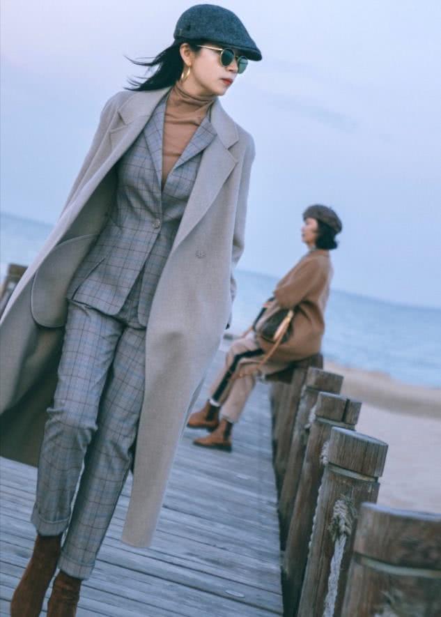 时尚博主三木母女又来种草了,妈妈精致女儿优雅,时髦耐看又养眼