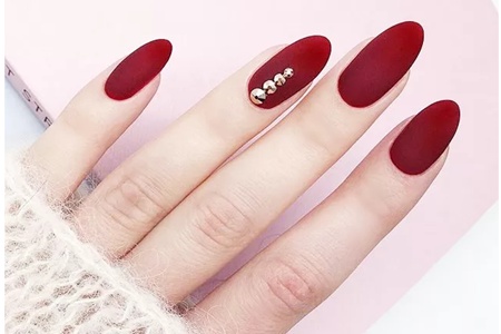 1563539943667560.jpg 欧美风秋冬美甲款式图片,磨砂、绒面质感强烈