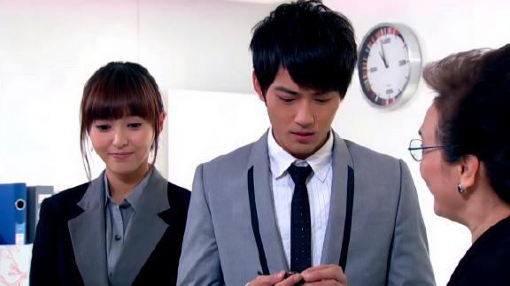 盘点《夏家三千金》五大主演现状,唐嫣最幸福,邱泽却成了渣男