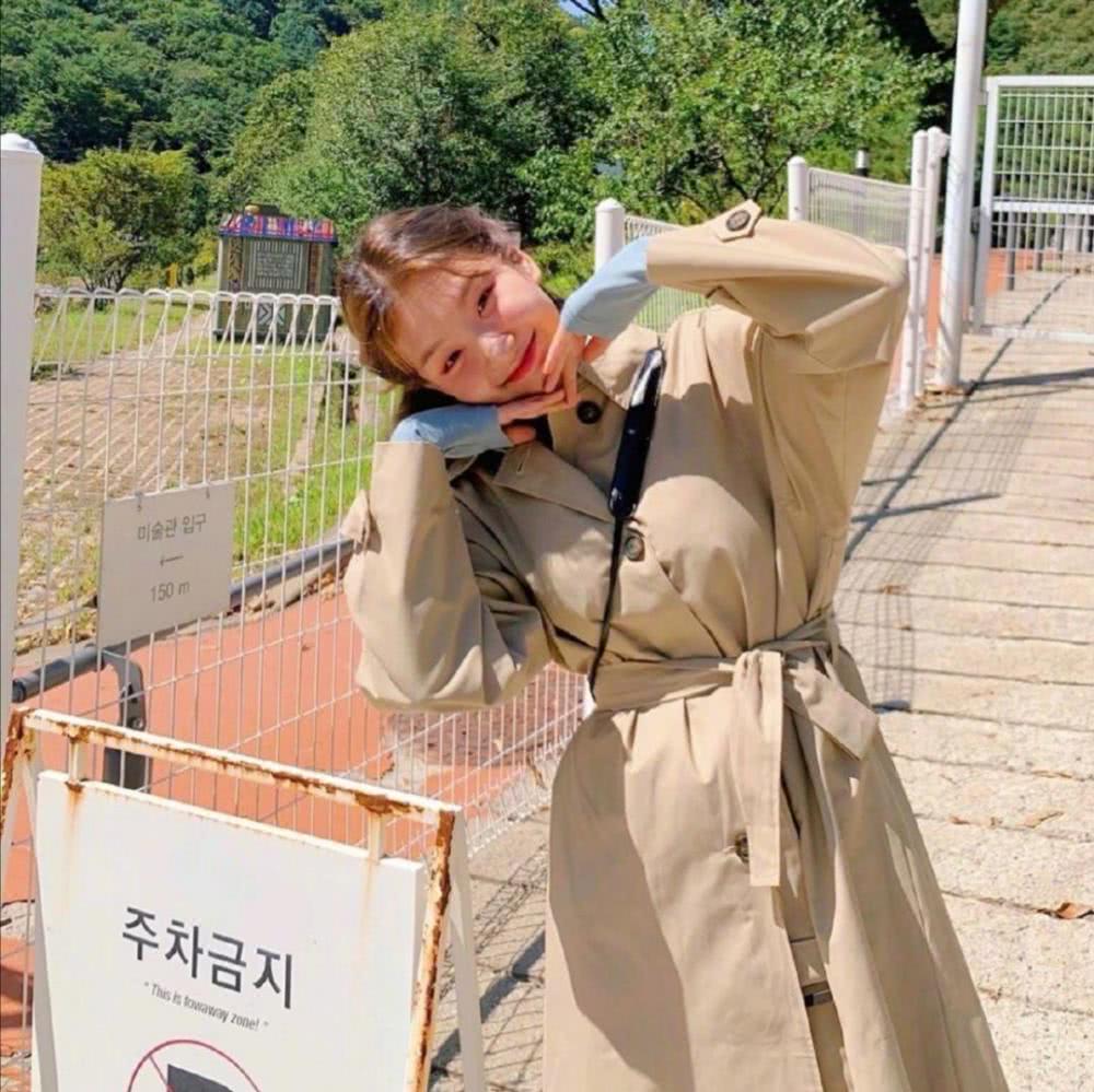 秋季时尚穿搭分享:小清新系搭配风格,简单又吸睛