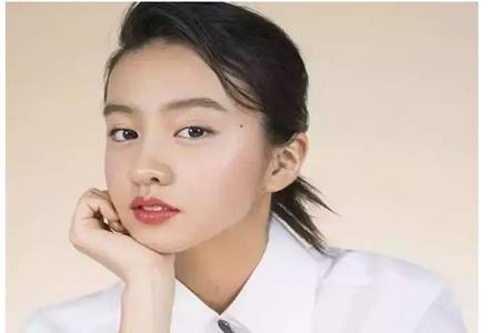 打造炫光妆容,水润肌肤到底要如何用高光