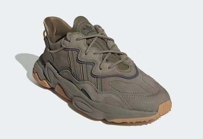 硬朗军事风!adidas Ozweego 全新配色现已登场!
