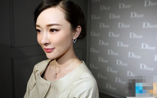 明星喝的水究竟有多贵?刘涛一瓶20元,她是普通人一月的工资