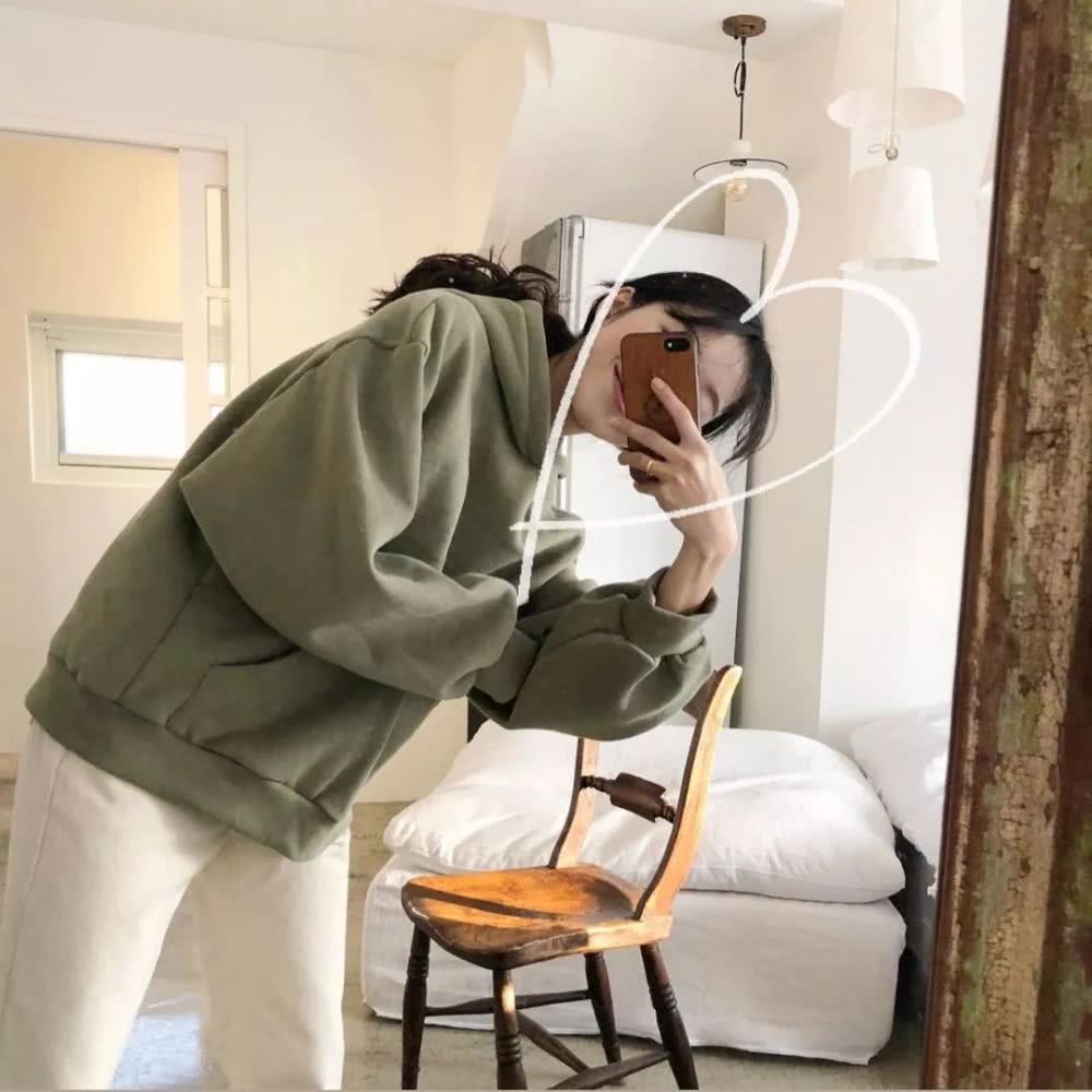 一件卫衣走天下，6大穿搭重点拯救你的整个秋冬