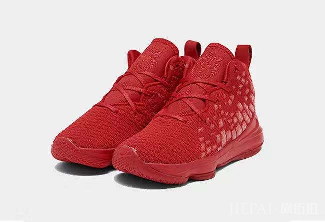 我心依旧,热情似火!Nike LeBron 17 全新配色近期登场!