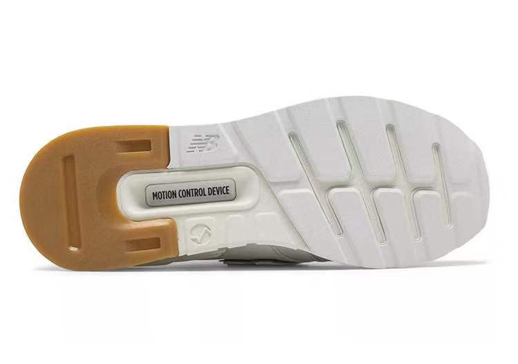 质感极为出众！全新 New Balance 997S 现已发售！