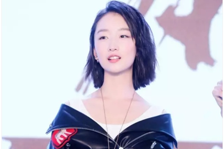 适合单眼皮女生的发型,拒绝中分微卷最时尚