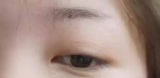 韩系日常通勤妆，美女上班不再愁