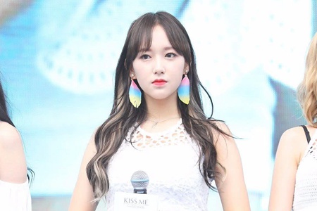 程潇发际线已经这么高了？观众惊讶粉丝心疼