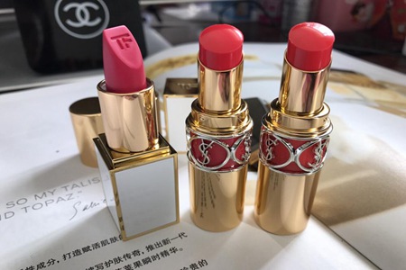 女生素颜裸妆六只口红色号排行,圣罗兰圆管只能算第二名