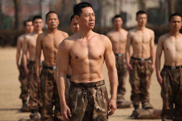 赵本山62岁生日有点冷,上百爱徒全噤声,女儿通过粉丝会送祝福