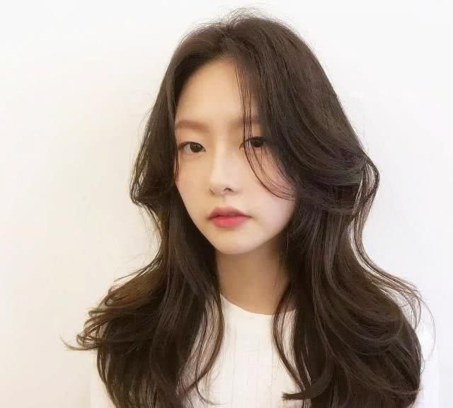 “年度发型”精选40款，总有一款发型适合你