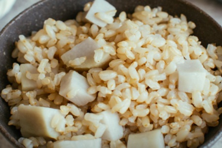 减肥食谱一周瘦10斤,快速减肥学会糙米减肥餐