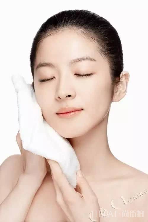难怪皮肤一直不好,原来水乳得这样用