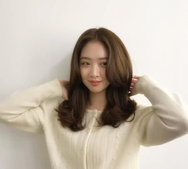 “年度发型”精选40款，总有一款发型适合你