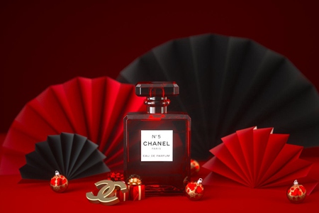 香水清新怡人,带来魅惑女人味