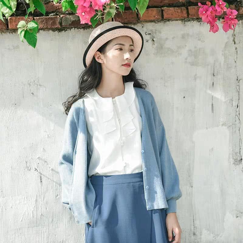 秋天穿搭更要讲究,轻奢风搭配让你优雅又高级,时尚减龄美出C位