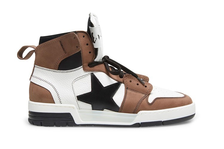 联乘三合一!Travis Scott x Off-White™ x Air Jordan 1看完你打几分?