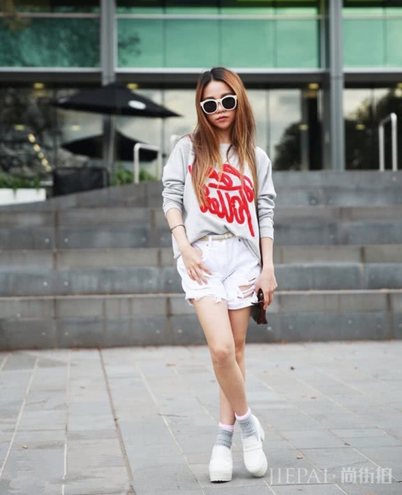 矮个子不好穿衣?这8套穿搭帮你展现自信美