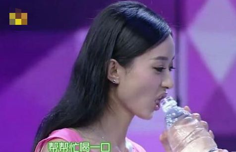 明星喝的水究竟有多贵?刘涛一瓶20元,她是普通人一月的工资