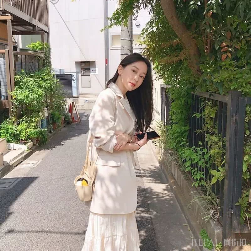 秋冬怎么穿？今年的秋天西装外套火了