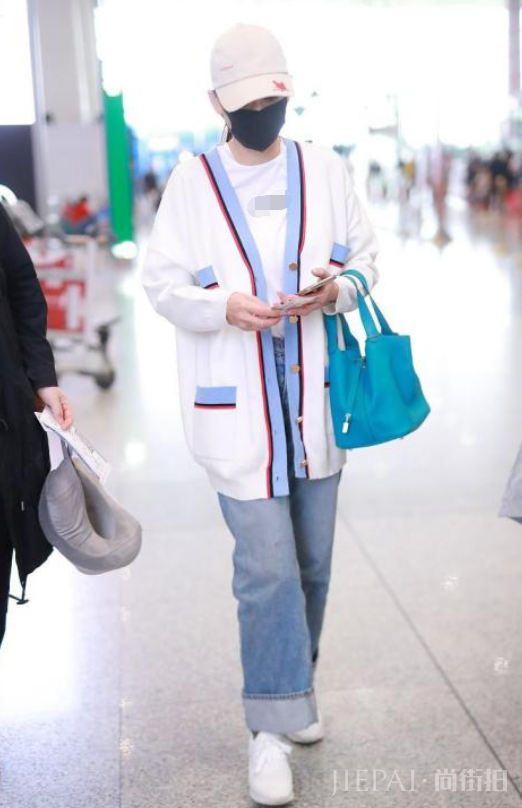 陈乔恩这个秋天被这五款外套承包了，照着穿你也能够变成女神！