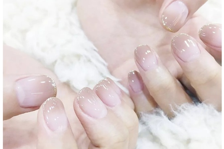 1562660198210633.jpg 显手白的裸色美甲,网红细边法式款式图片