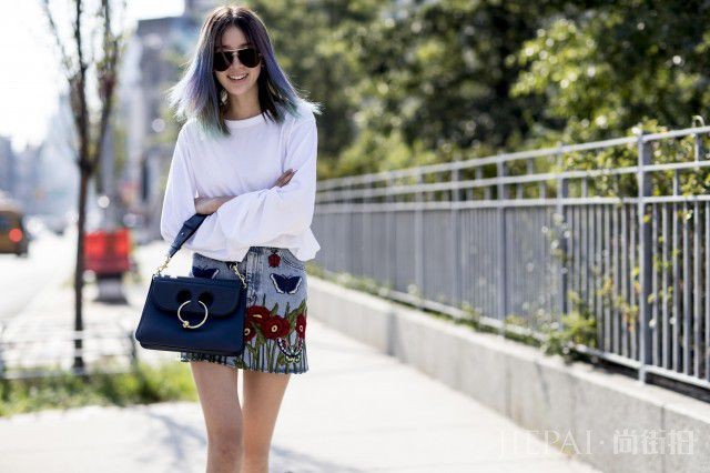 1568186273135872.jpeg 秋季减龄怎么穿,青春减龄不幼稚,试试这4种穿搭