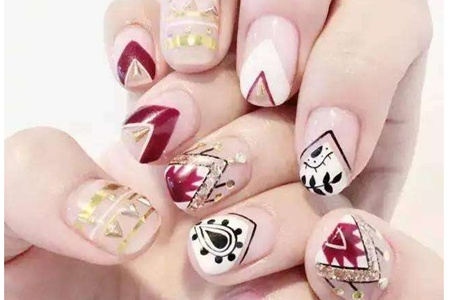 2019最火流行美甲款式图片,气质波西米亚风制作步骤