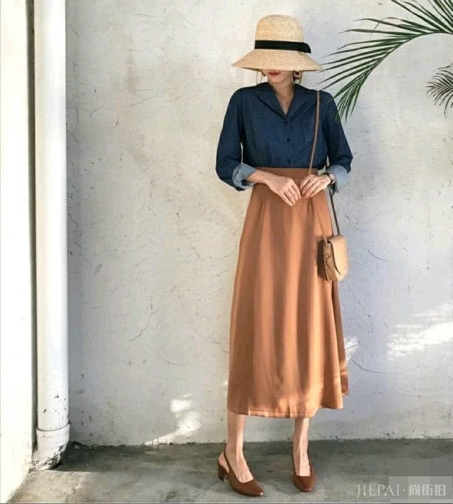 女人过了40逆龄生长有技巧,这样打扮既时尚还减龄