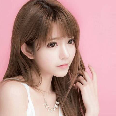 2019年烫发别瞎烫,要烫就烫“狐尾卷”,仙气十足