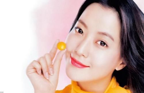 金喜善因女儿长得丑被质疑整容,网友称没长开,9年后被打脸了