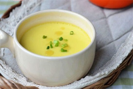 女性营养减肥餐，优质蛋白可选牛奶蒸鸡蛋羹